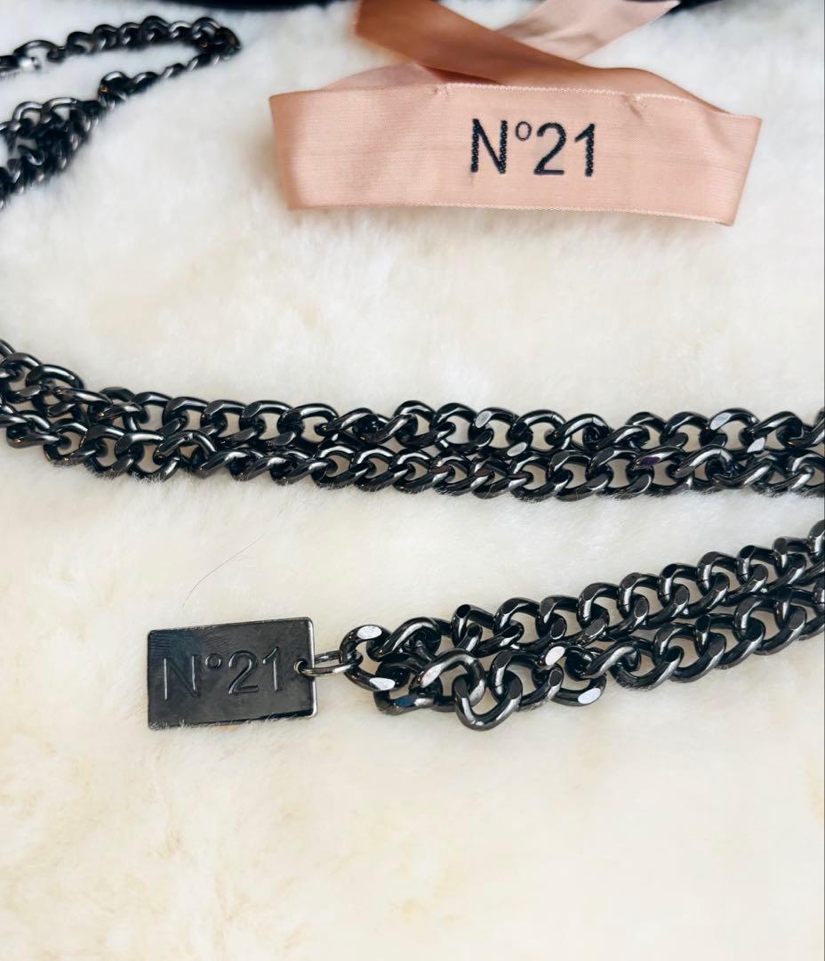 【未使用】ヌメロ ヴェントゥーノ N°21 黒 バッグ チェーン取り外し可能