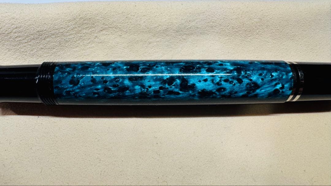 お*か様 ペリカン スーベレーン M805 オーシャンスワール　ニブEF　Pel