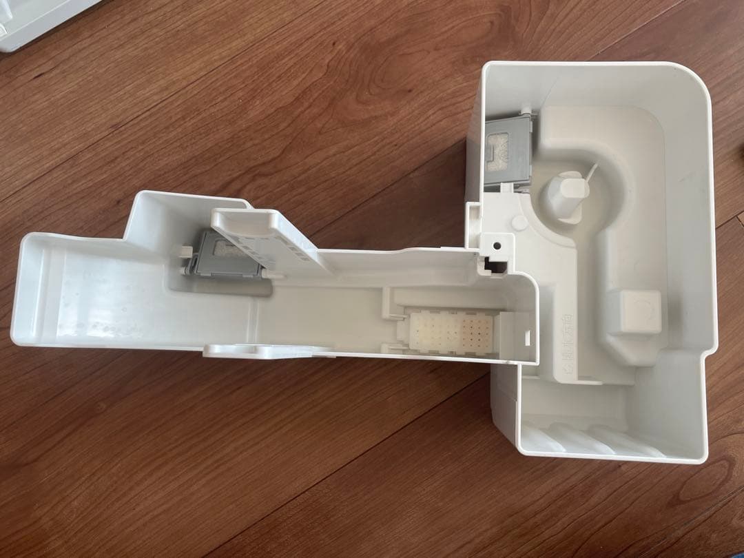 必需品❗️１台3役❗️空間除菌脱臭機パナソニックジアイーノF-MV5400 22年製