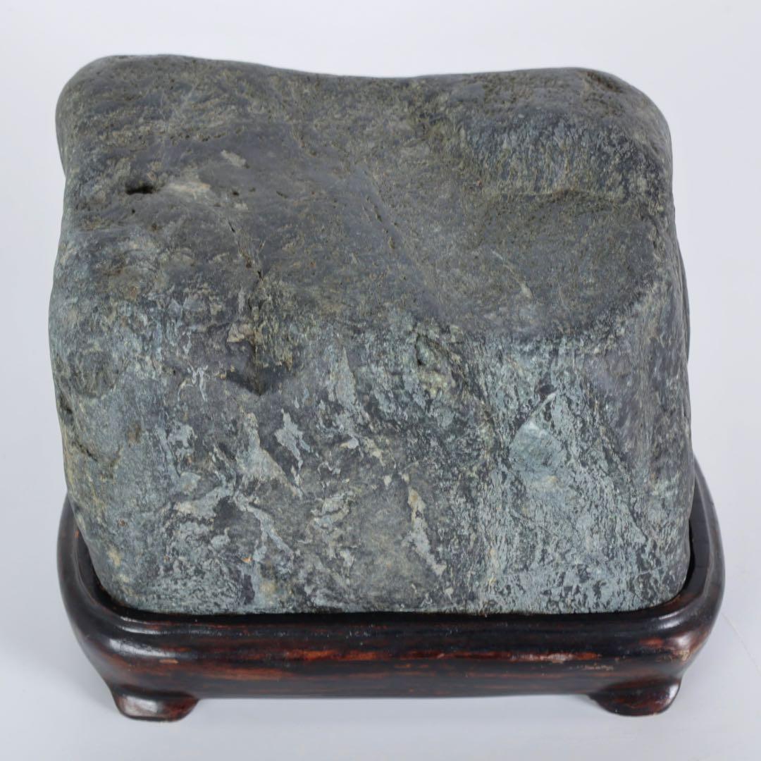 阿賀野川 水石 名石 台座付 4kg 鑑賞石 盆石 盆景 天然石 飾石 原石