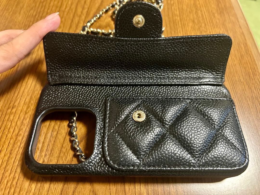 CHANEL iPhone14用ケース ブラック キャビアスキン