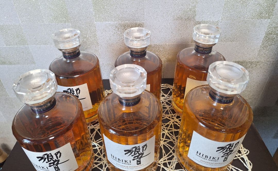 Hibiki 響ジャパニーズハーモニー新品未開封700ml6本セット