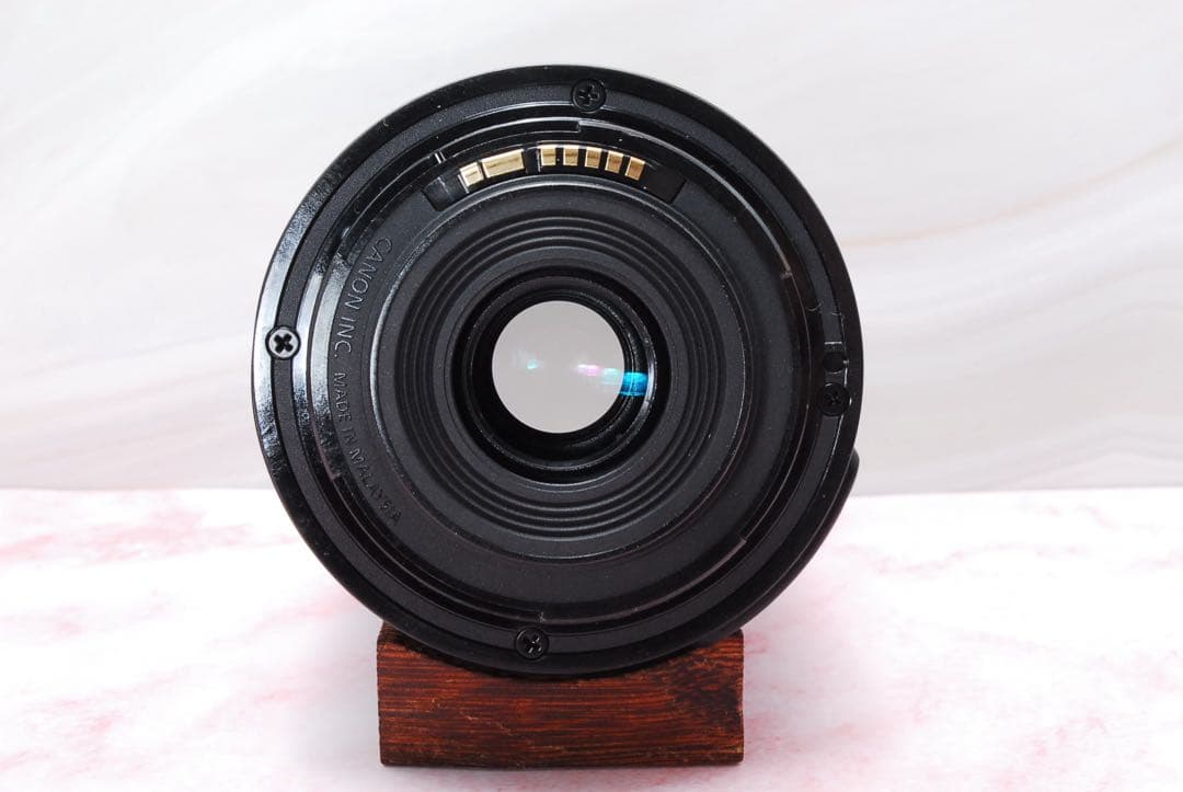 大人気❣️Canon EF-S 55-250mm IS STM 高性能望遠レンズ