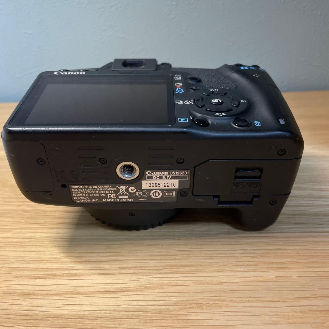 Canon Kiss X3 デジタル一眼レフ【現状品】297