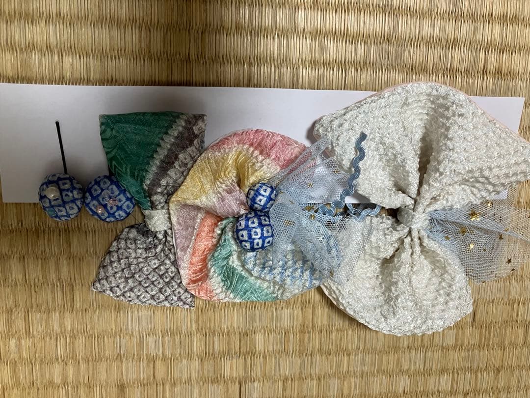 藤娘きぬたや　正絹　総絞り被布 髪飾り　A