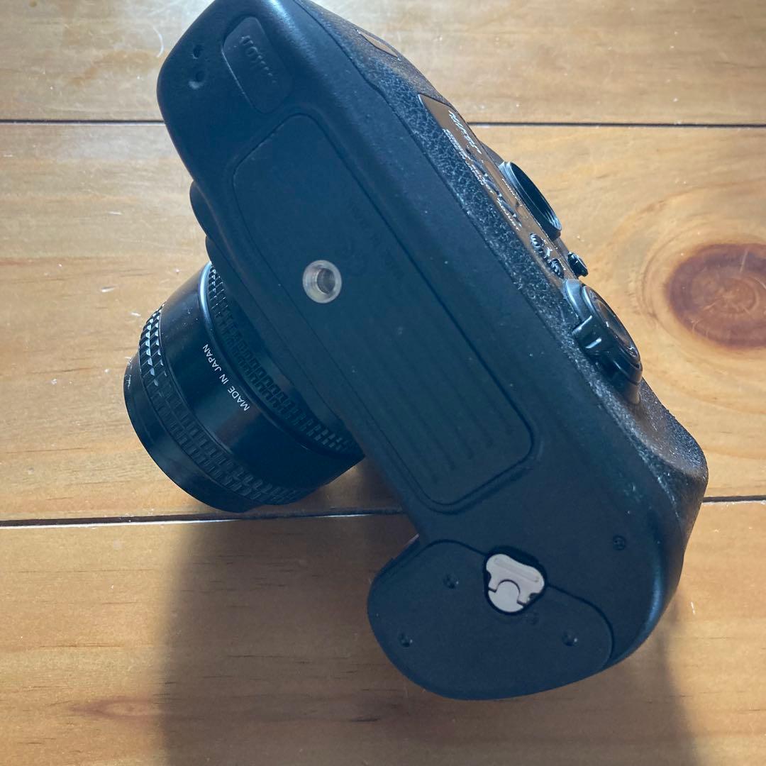 NIKON F100 フィルムカメラ 一眼レフ（新品電池BOX）