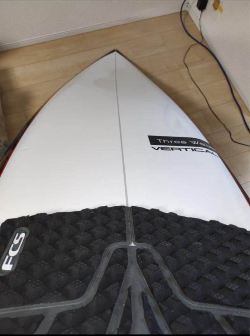 Three Weather Vertical ショートボード 小波 フィン付き