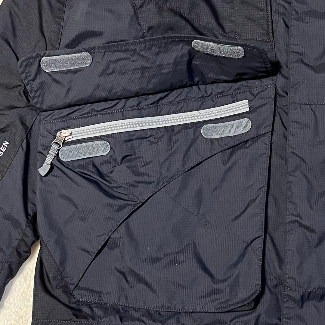 HELLY HANSEN ブラックスノーボードウェア