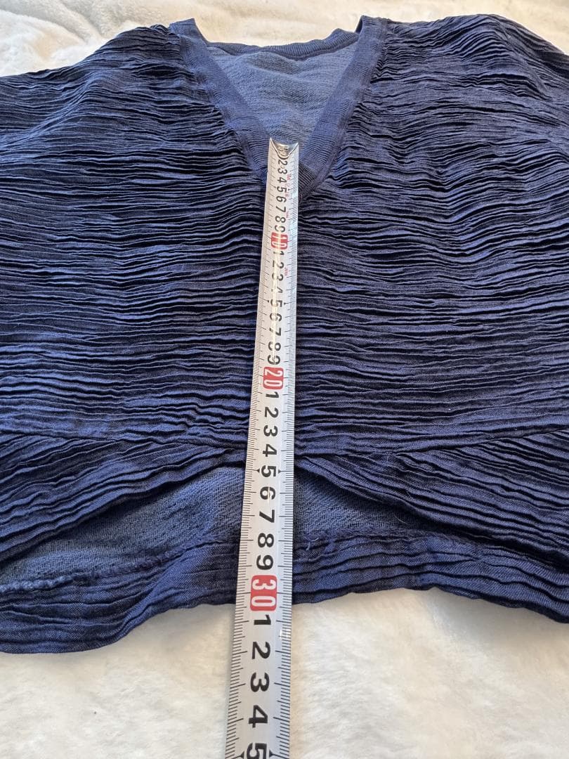 ISSEY MIYAKE　ツヤなしプリーツ加工 オーバーサイズ トップス ブルー