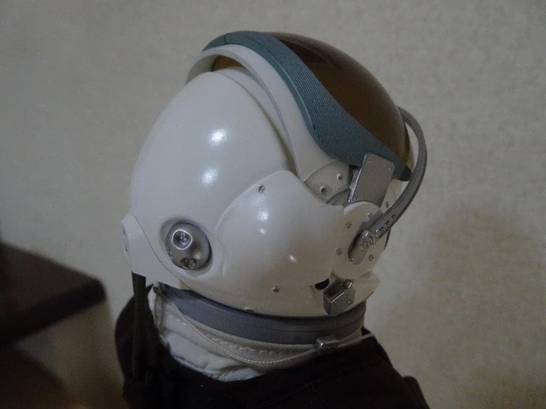 DAMTOYS SR-71 フライトテストエンジニア タイプ ホットトイズ