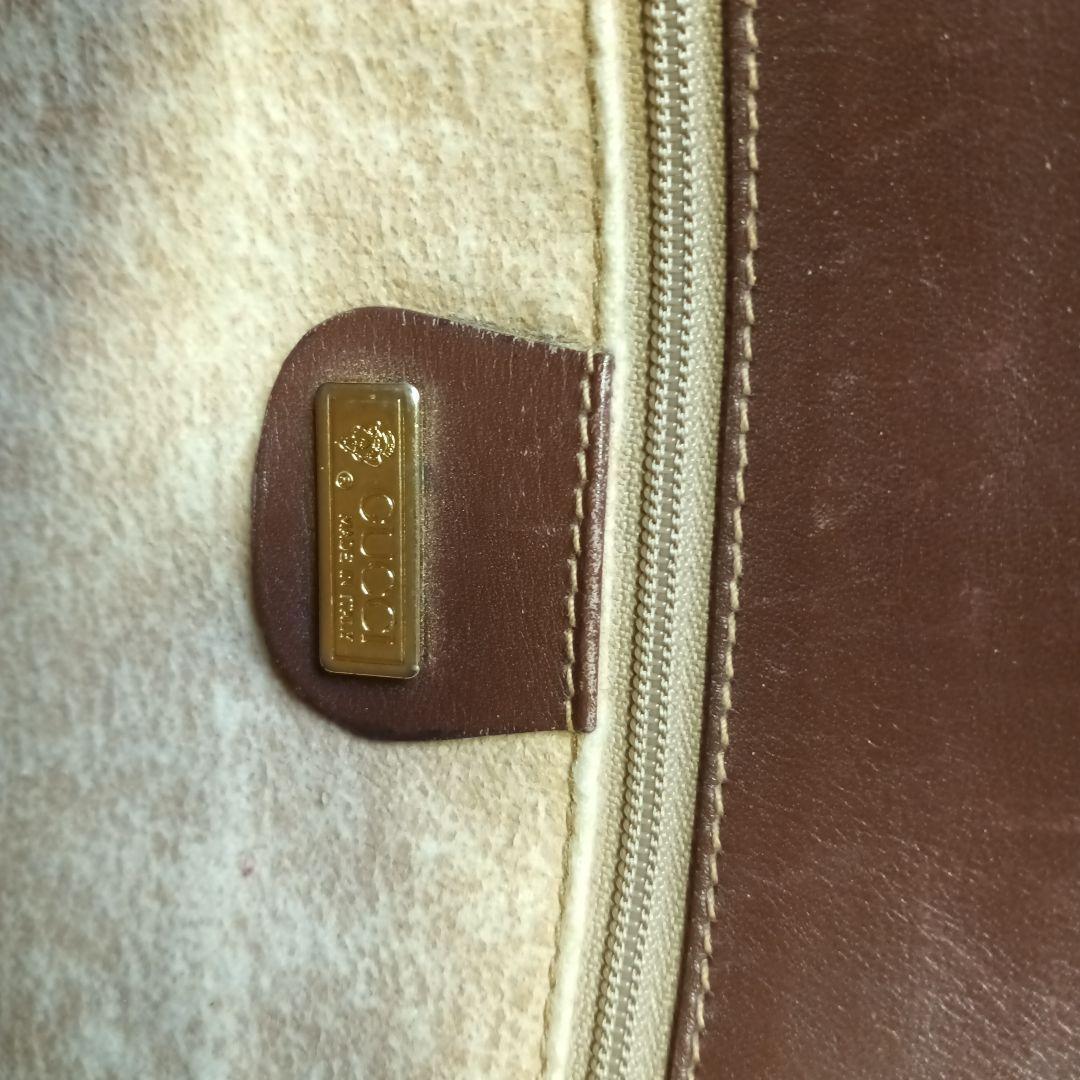 emission【GUCCI】グッチ　ショルダーバッグ　シェリーライン　✨