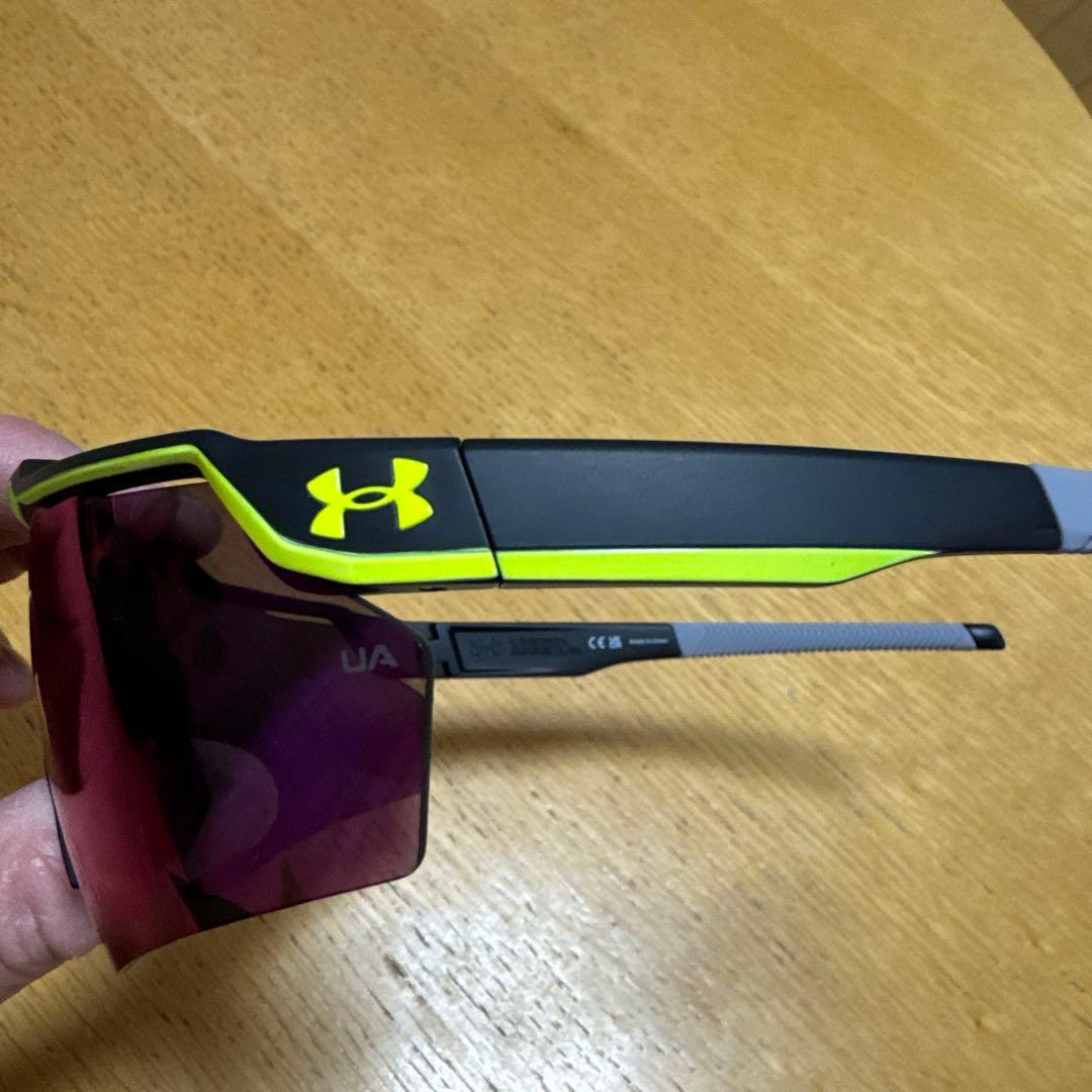 アンダーアーマー　サングラス