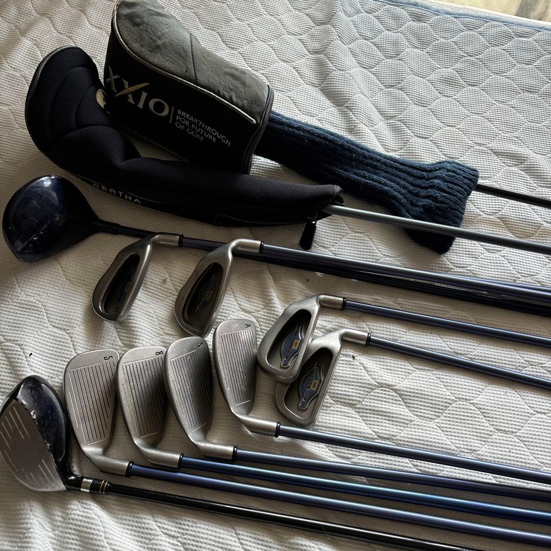 World Eagle ゴルフキャディバッグ 黒赤　ゴルフクラブつき