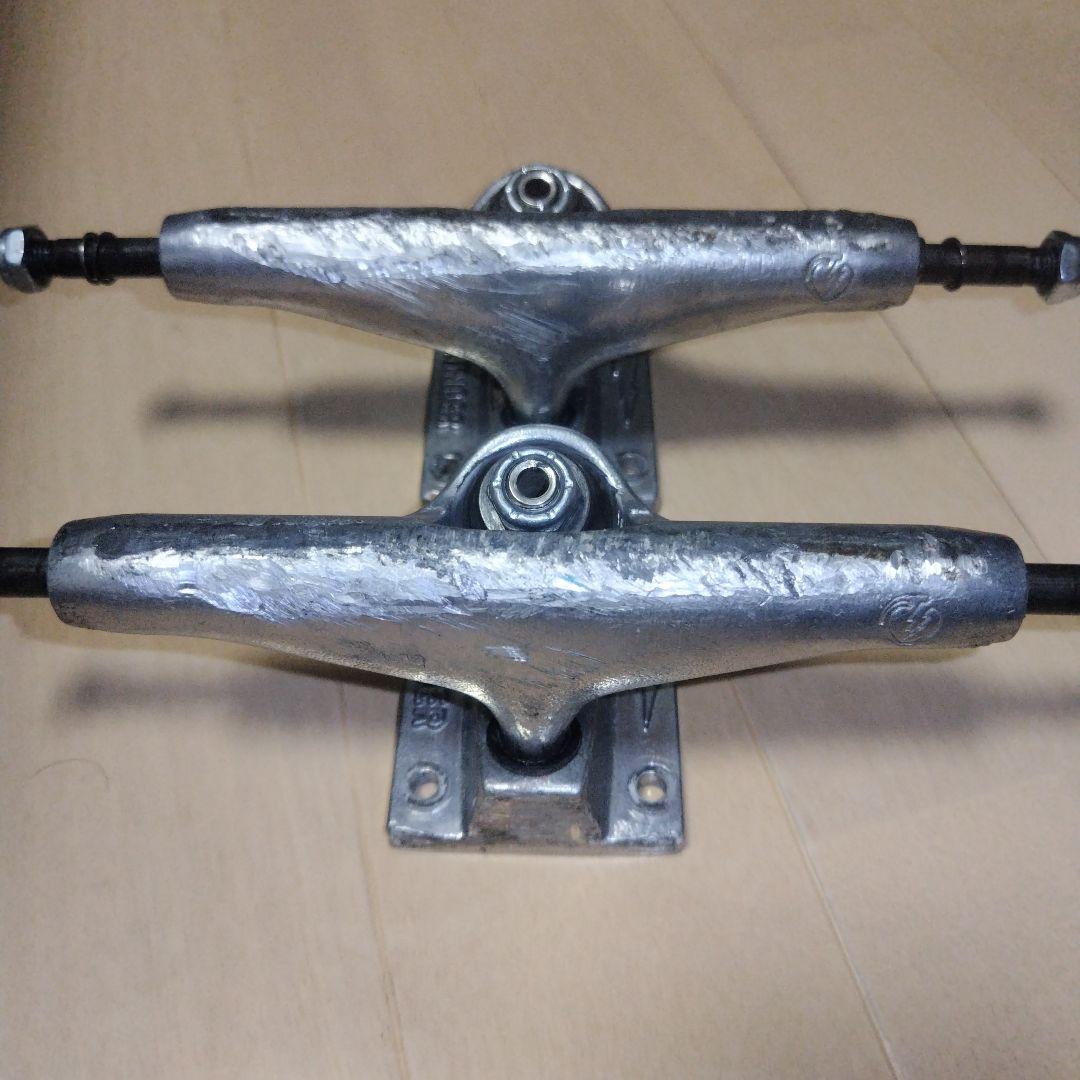 THUNDER TRUCKS SPITFIRE ウィール セット