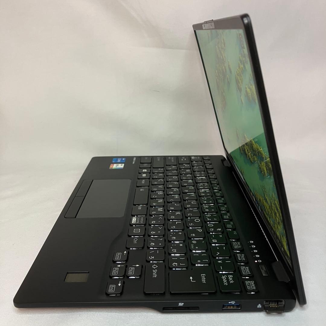 美品 LIFEBOOK U9311/F 11世代 i5 16GB SSD FHD