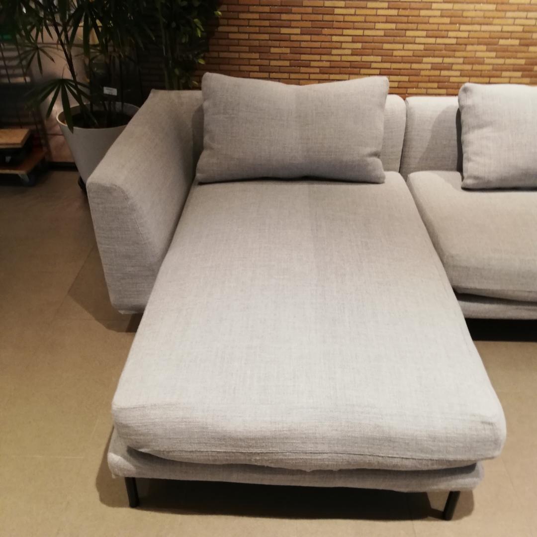 美品♠IDC大塚家具　アビタモーダ　ルイズ　Ｌ字ソファ