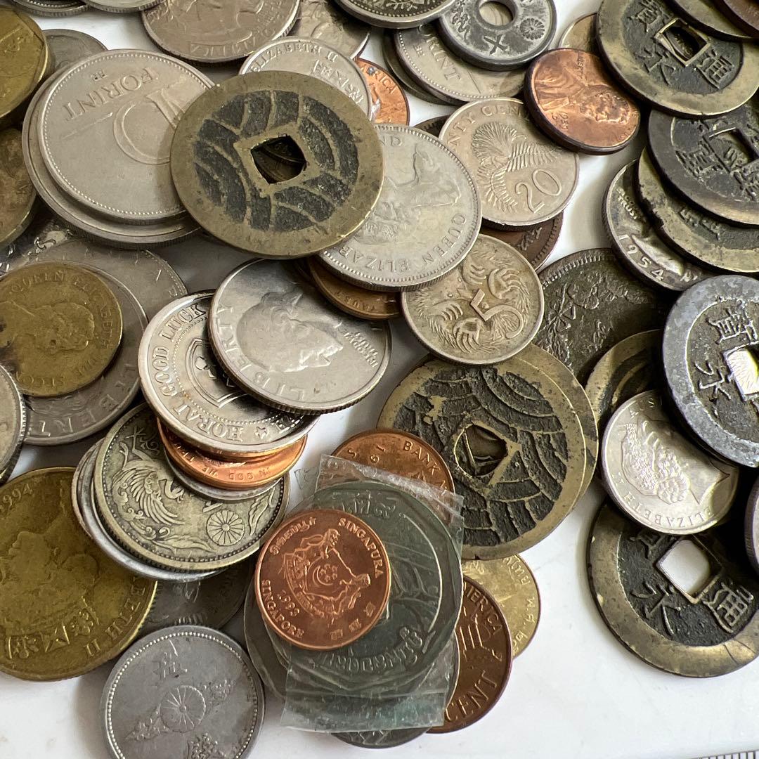 古銭色々　ケースや袋込2138g 東Y8-0128①