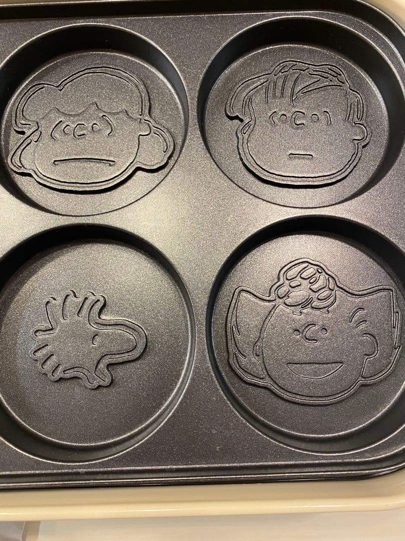 BRUNO PEANUTS コンパクトホットプレート エクリュ　スヌーピー