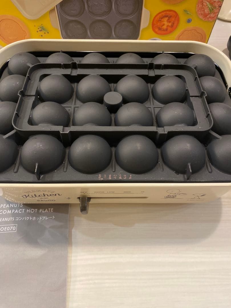 BRUNO PEANUTS コンパクトホットプレート エクリュ　スヌーピー