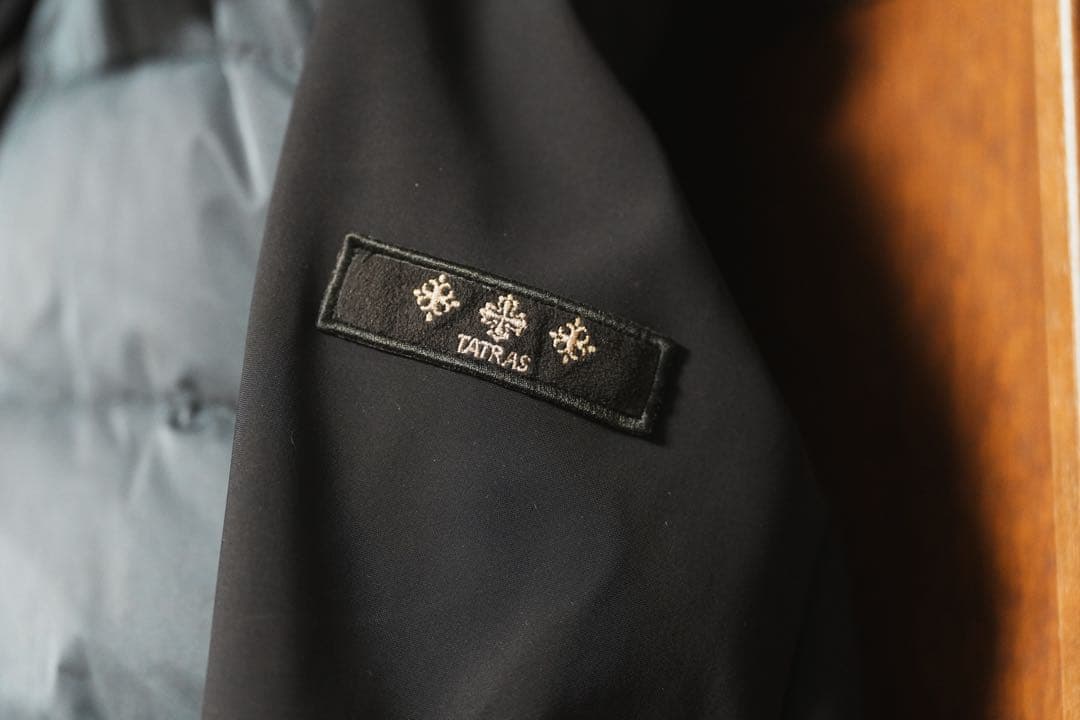 TATRAS AVENTINO ハイブリッドダウン　タトラス