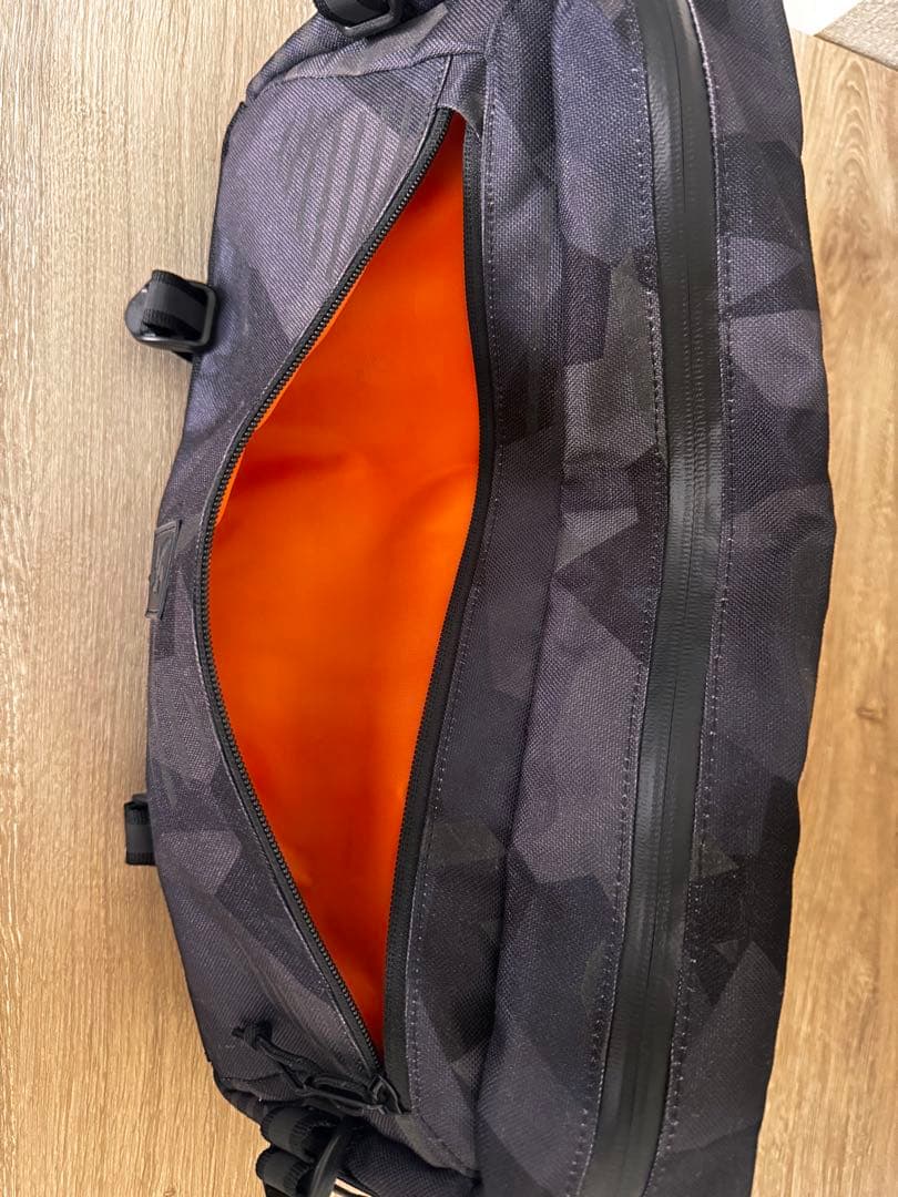 CHROME クローム KADET カデットボディバッグ メッセンジャーバッグ