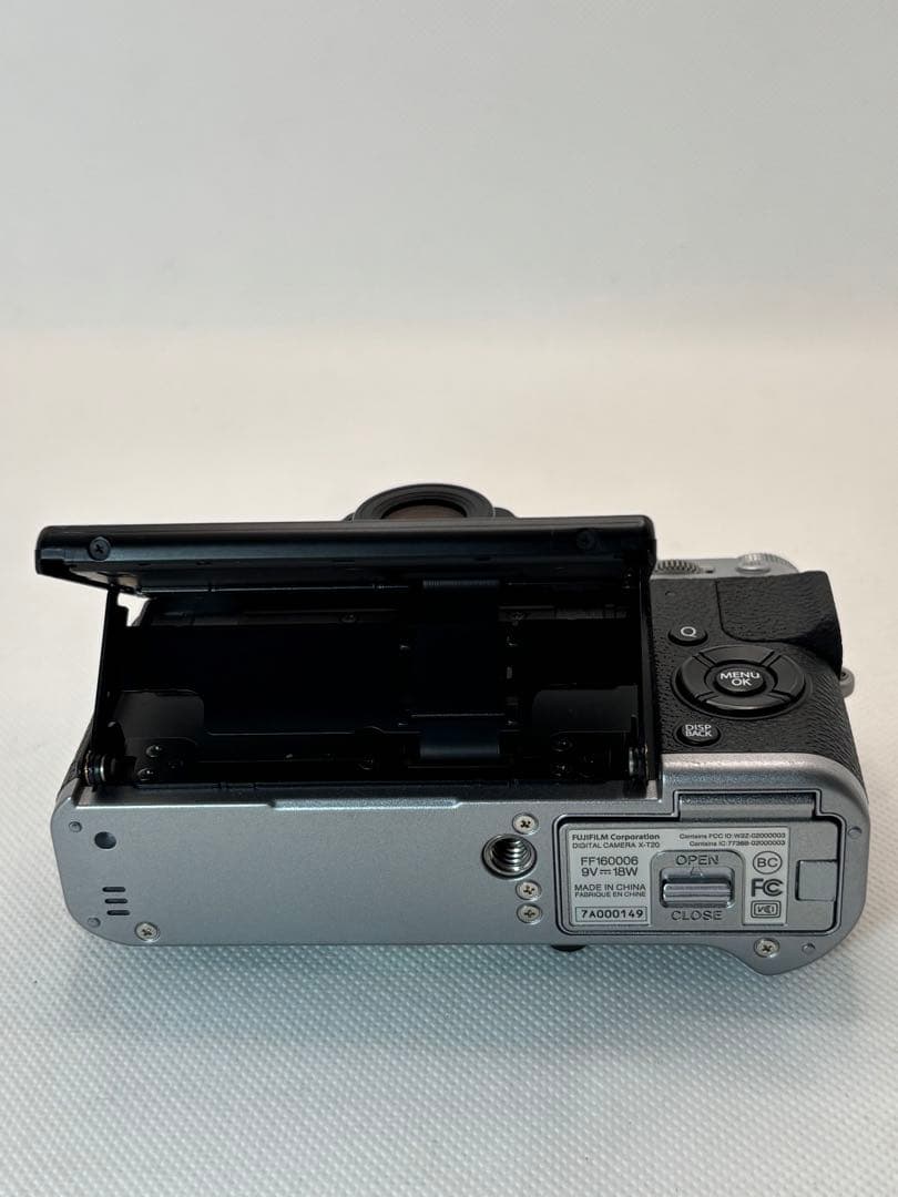 Fujifilm フジフィルム X-T20 ボディ シルバー