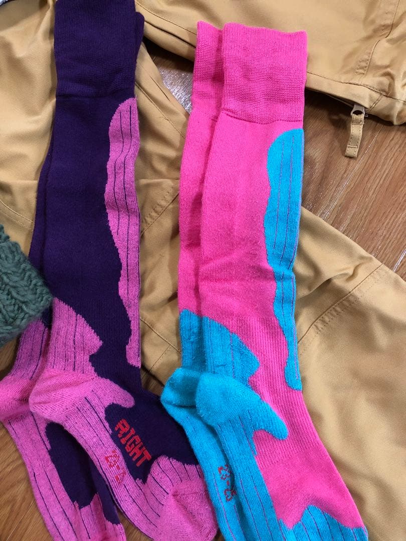 ROXY スノーボードウェアセット　smithゴーグル　インナーグローブ他