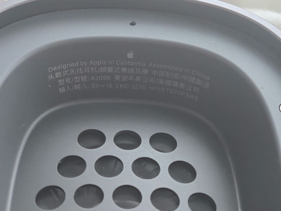 apple airpods max Lightningタイプ