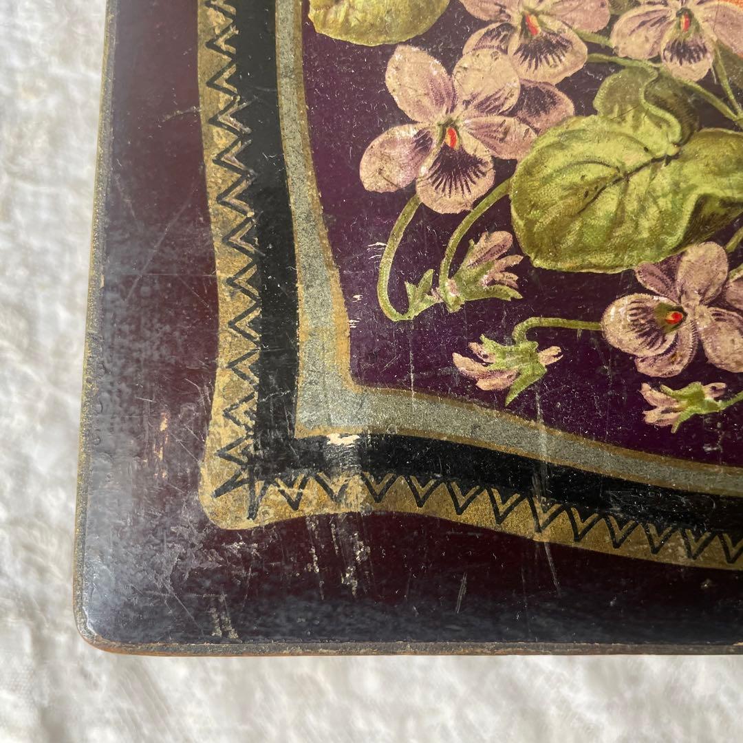 すみれの木製ボックス　スミレ　菫　箱　フランスアンティーク　フランスアンティーク