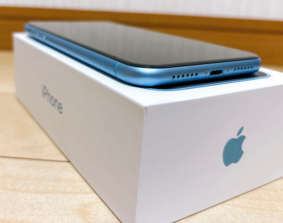 傷有り⚠︎送料込み◎匿名配送◎ iPhone XR 256GB ブルー 付属品あり