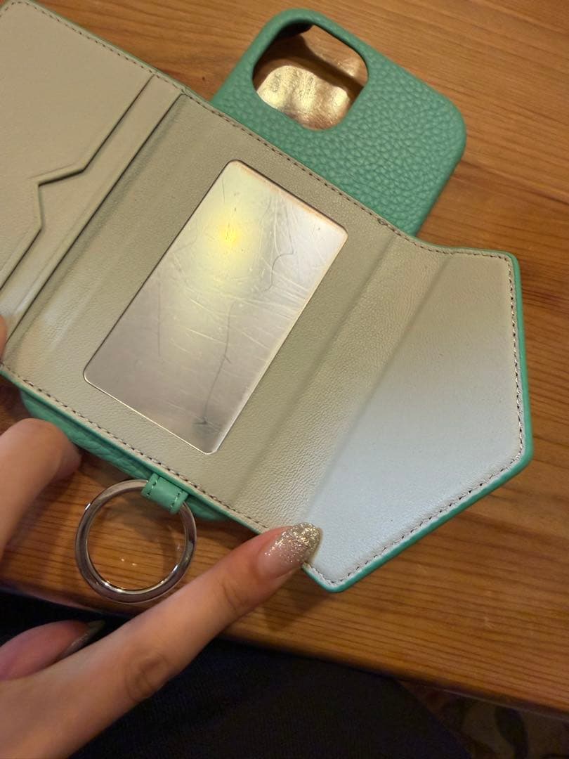 鈴木亜美さん愛用 iPhone15ケース他3点セット 箱袋なし