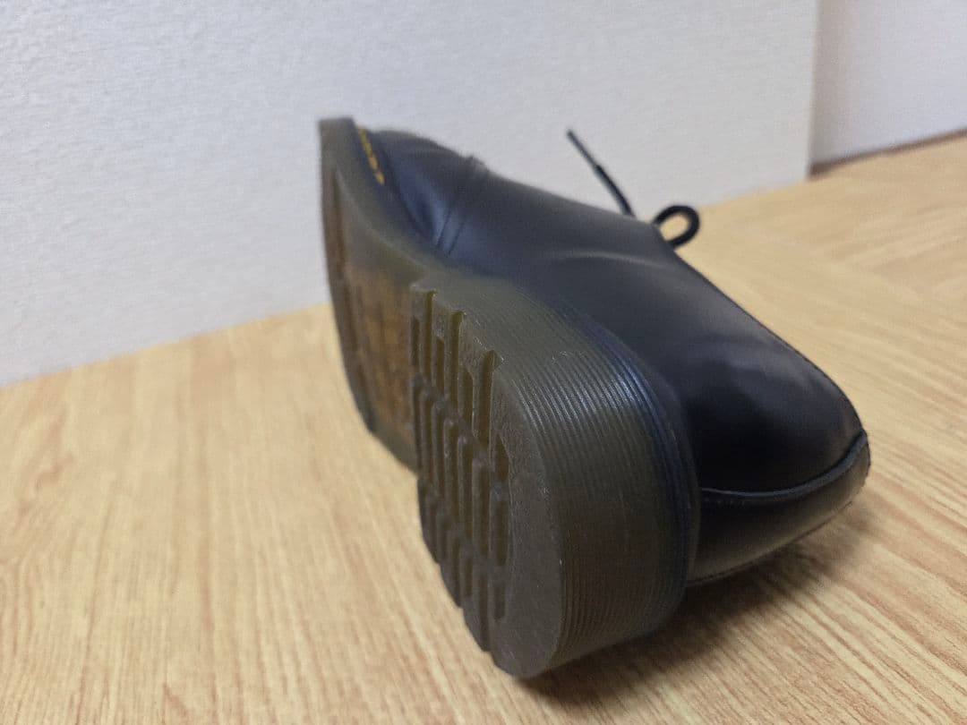 ドクターマーチン　3ホール　uk9