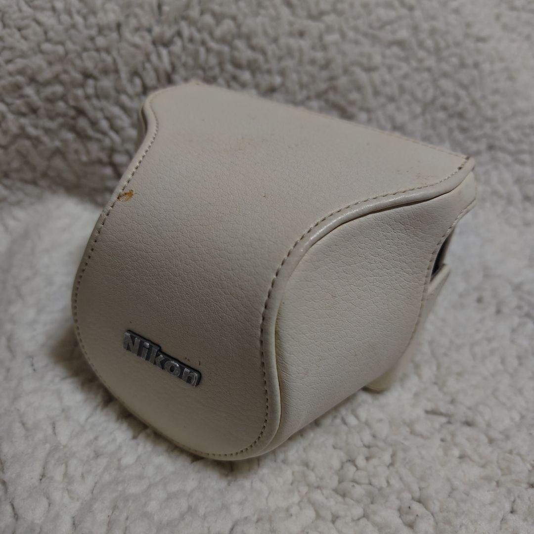 Nikon 1 J4　ダブルズームキット ミラーレスカメラ ホワイト