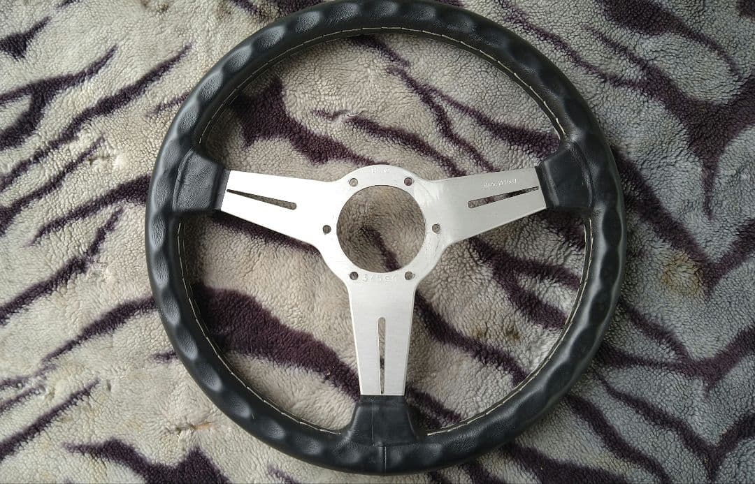 ナルディ クラシック NARDY CLASSIC 33 ハンドル ステアリング