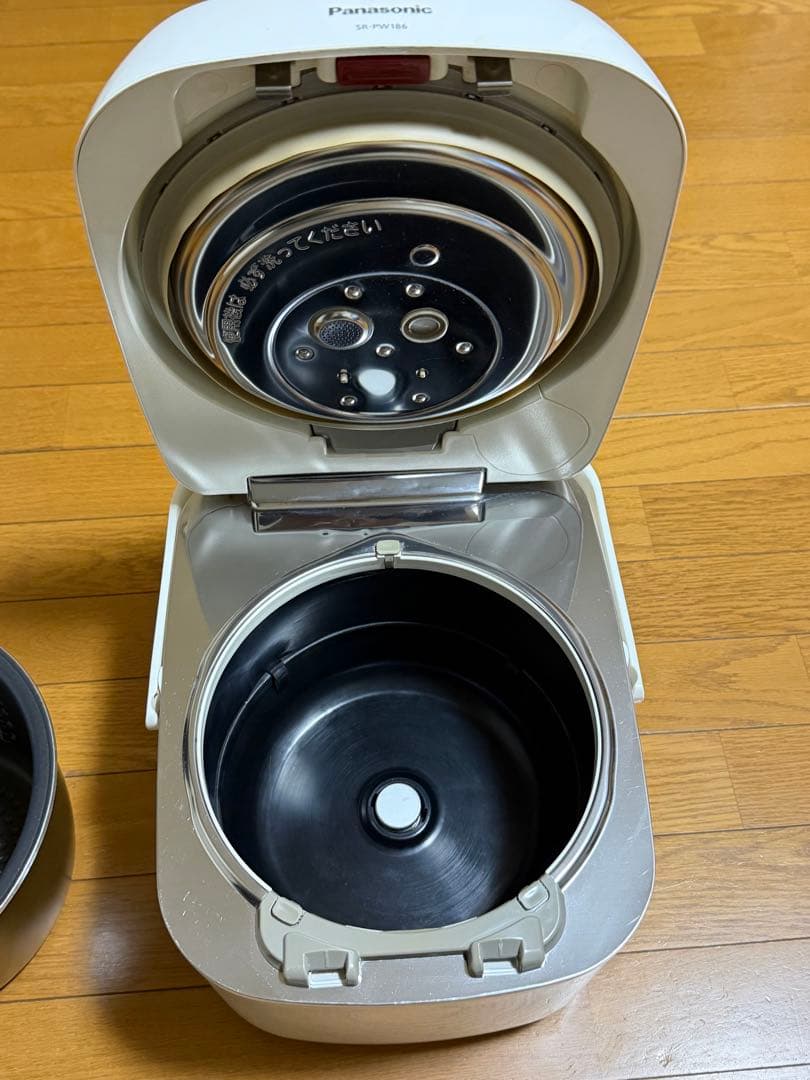 Panasonic可変圧力ＩＨ炊飯器 SR-PW186-W 【Wおどり炊き】