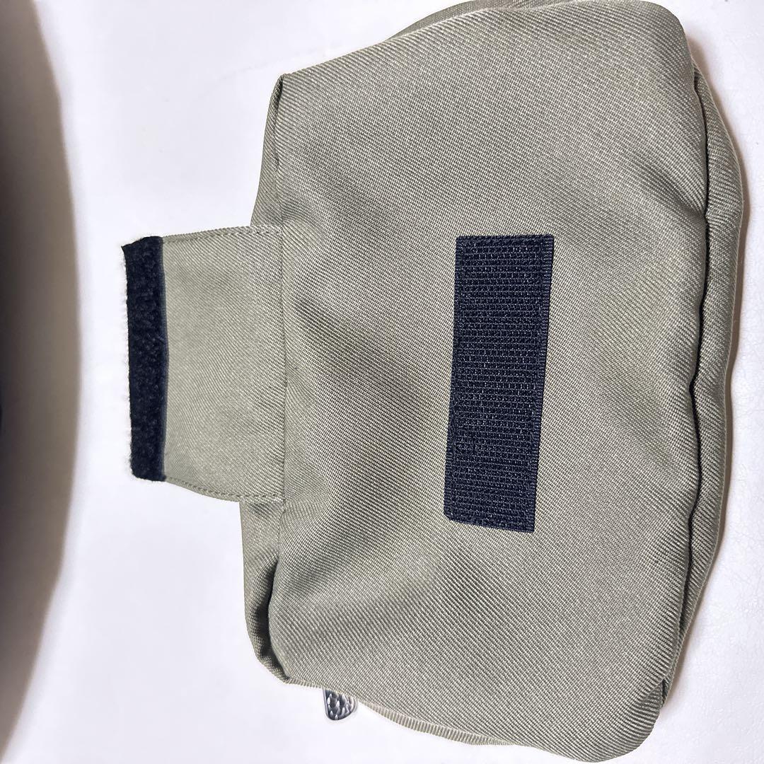 極美品 elgobaby OMNI breeze オリーブグリーン カーキ