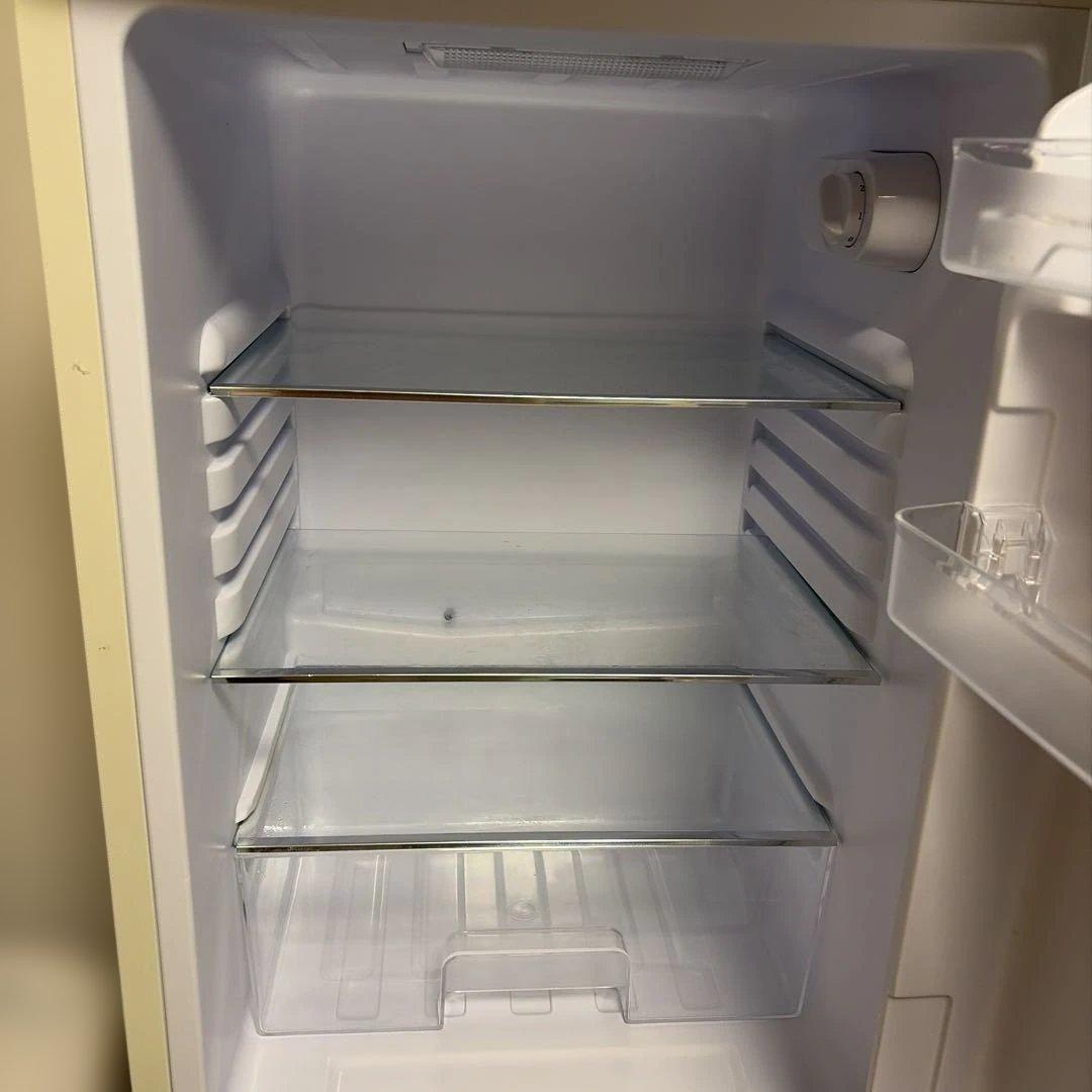 アイリスオーヤマ　レトロ冷凍冷蔵庫 130L　2024年式 PRR-142D