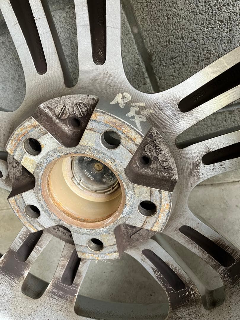 送料無料Team Sparco スパルコ 4本 スタッドレス 225/55/16