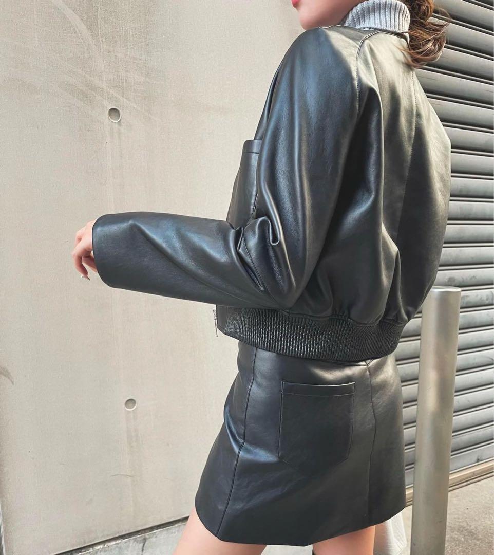 シェリエ　レザー シングルライダースジャケット