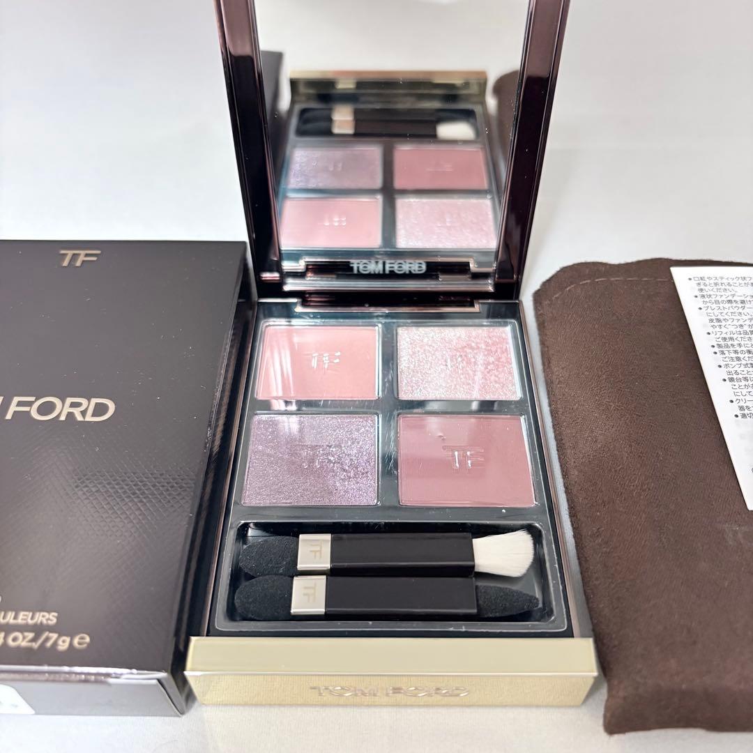 【トム フォード】TOM FORD アイカラークォード ◆ メタリックモーブ ◆