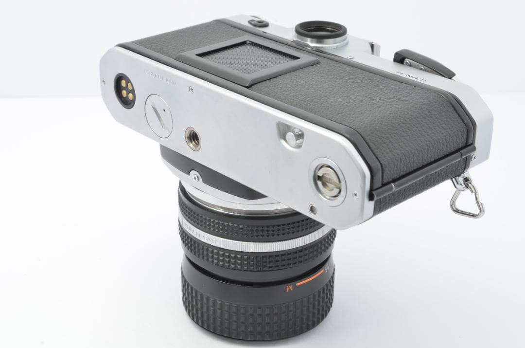 【美品】Nikonニコン FE シルバー【完動品】ズームレンズ、フィルター付き