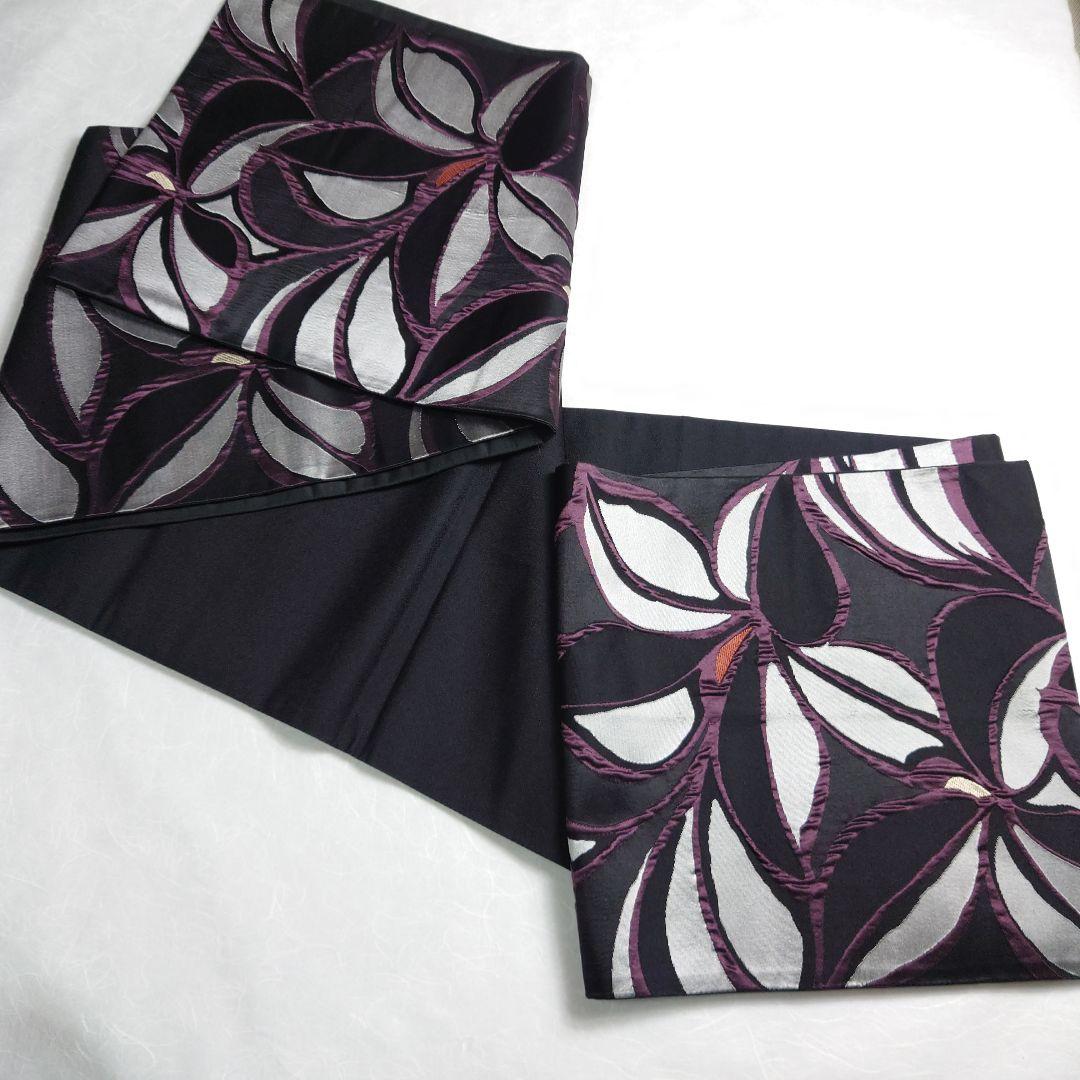 正絹 袋帯 六通柄 幾何花 黒 ふくれ織 モノトーン クールビューティー 逸品