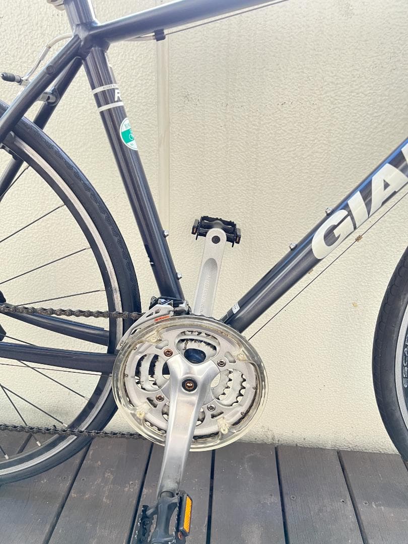 GIANT ESCAPE R3 クロスバイク　シマノ外装２４段変速　引取専用