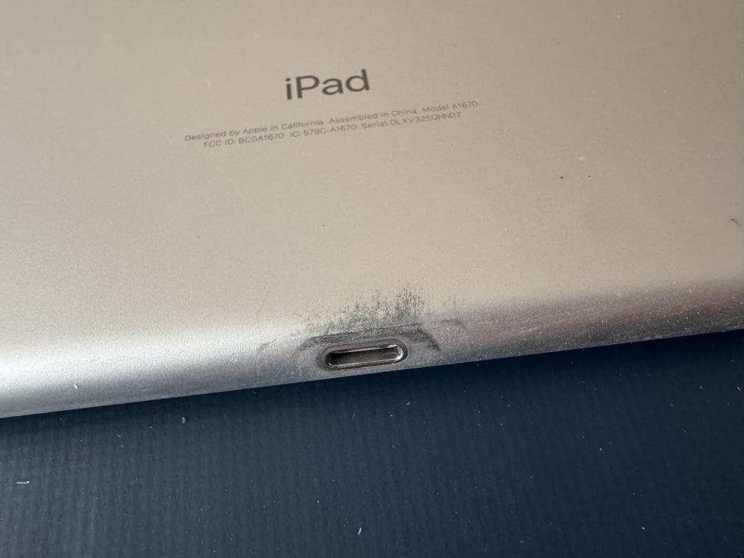 【ジャンク品】iPad Pro 12.9インチ 第2世代 256GB