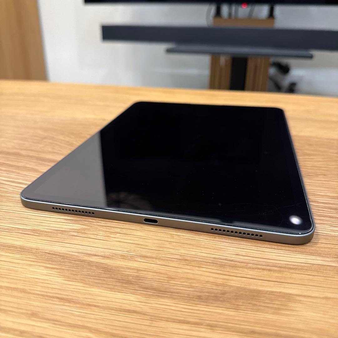 ★美品★Apple iPad Pro 11インチ 第二世代 WiFi 128gb