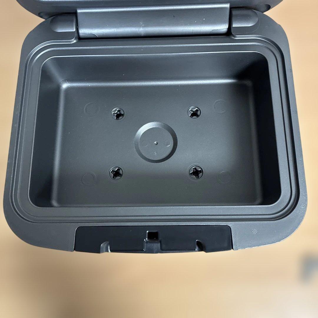 SentrySafe セキュリティケース 鍵２個付き　耐火 防水