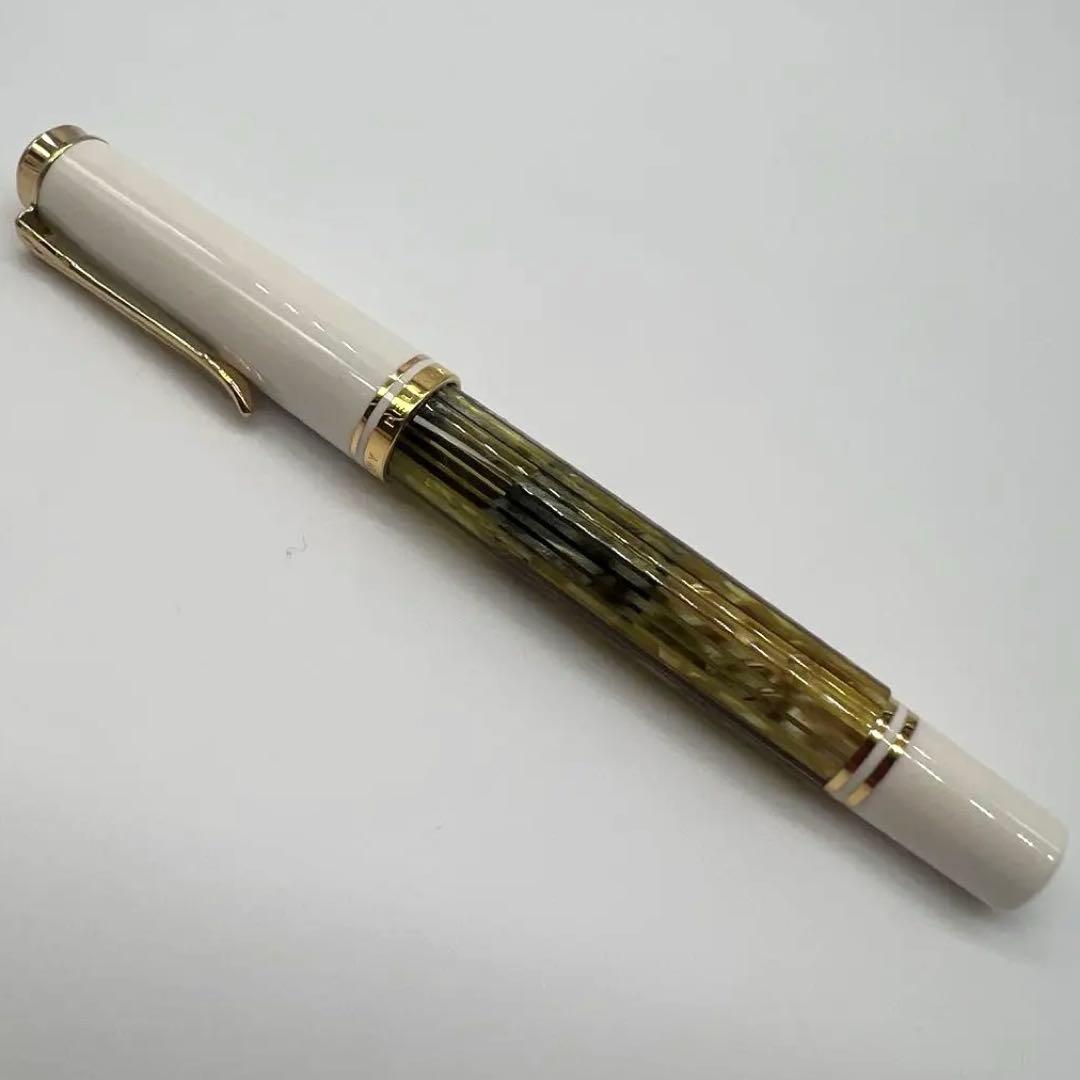 PELIKAN ペリカン 万年筆 スーベレーン ホワイトトータス ストライプ