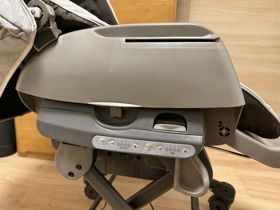 コンビ ハイローチェア ネムリラ AUTO SWING BEDi ドームEG