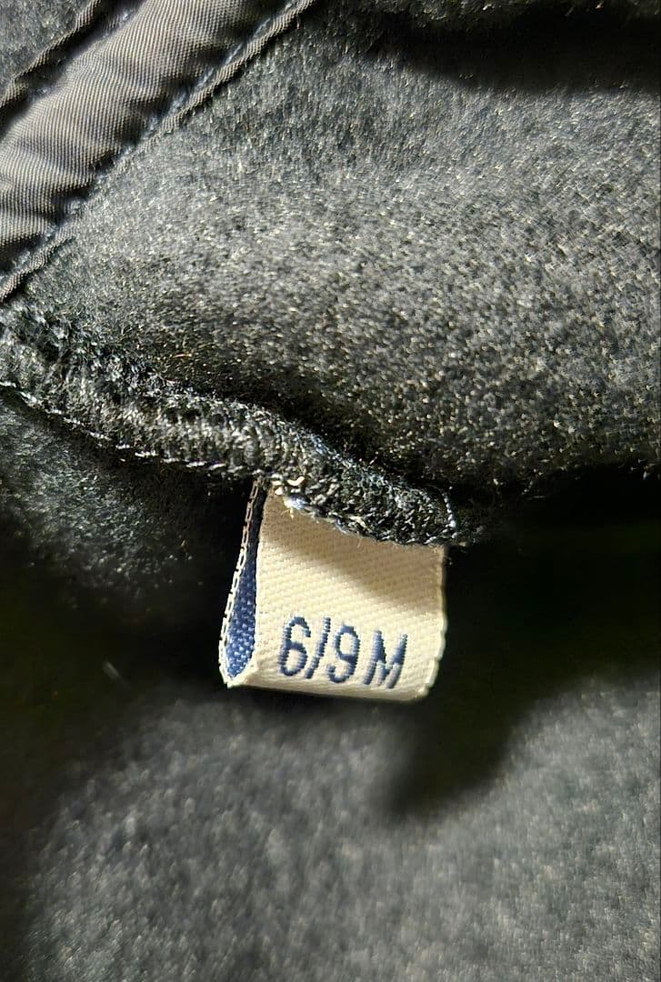 MONCLER フード付きロンパース 黒