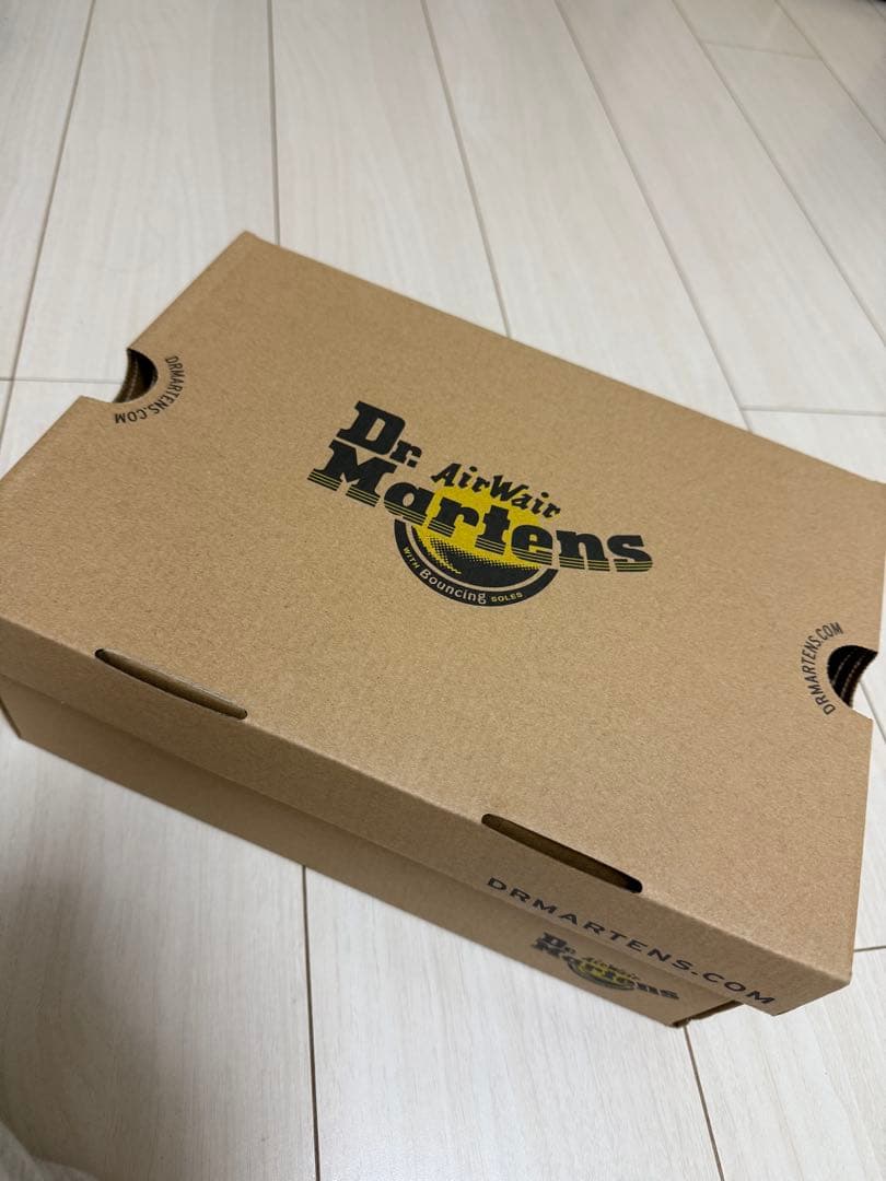 靴 Dr.Martens